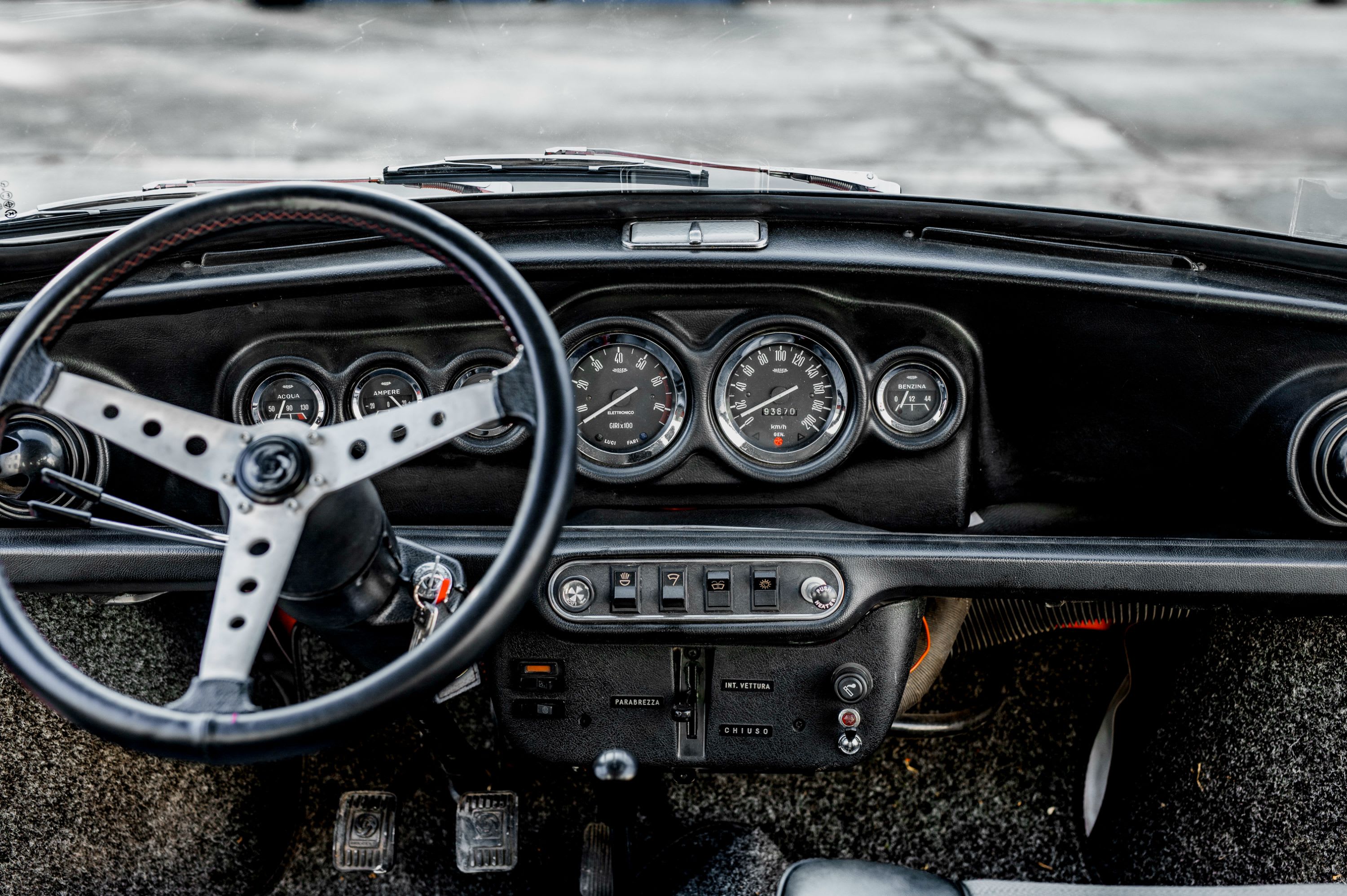 AUSTIN Mini  Innoncenti 1975 occasion intérieur (1)