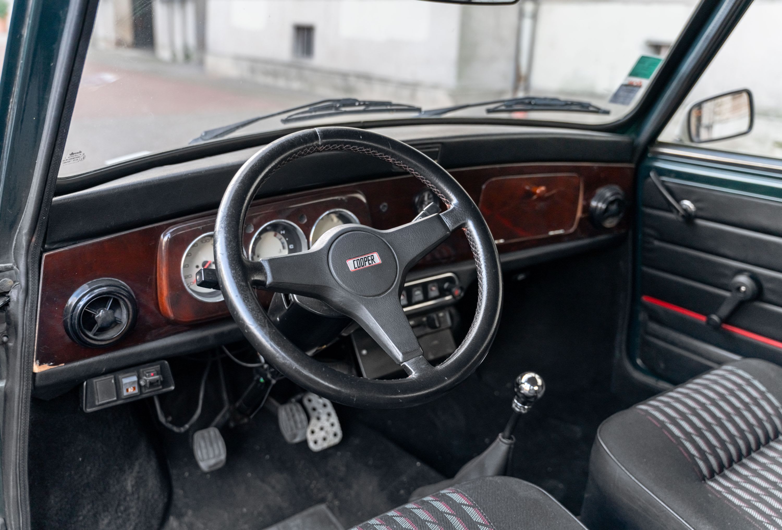 AUSTIN Mini  1992 1992 occasion intérieur (1)