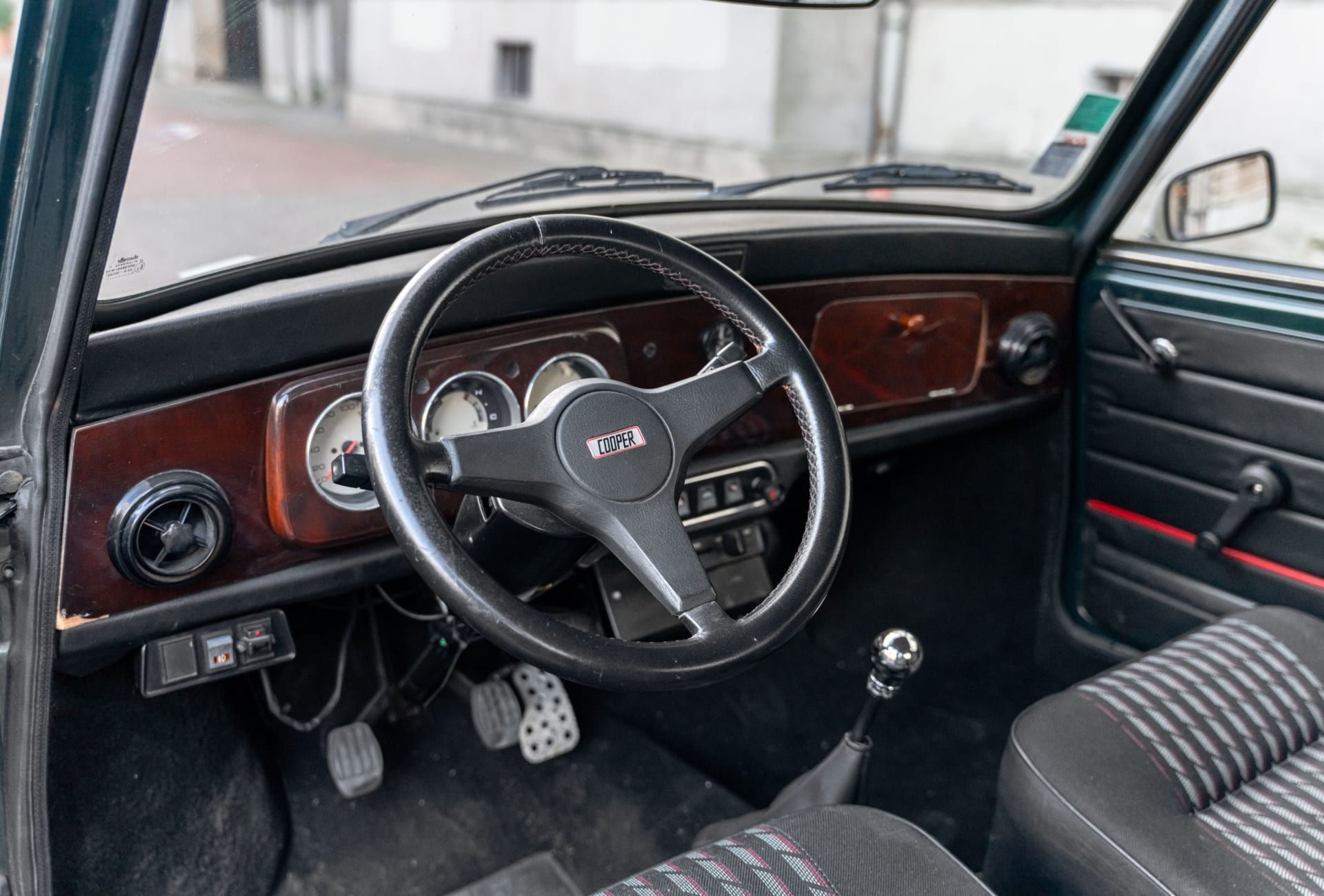 AUSTIN Mini  1992 1992 occasion intérieur (1)