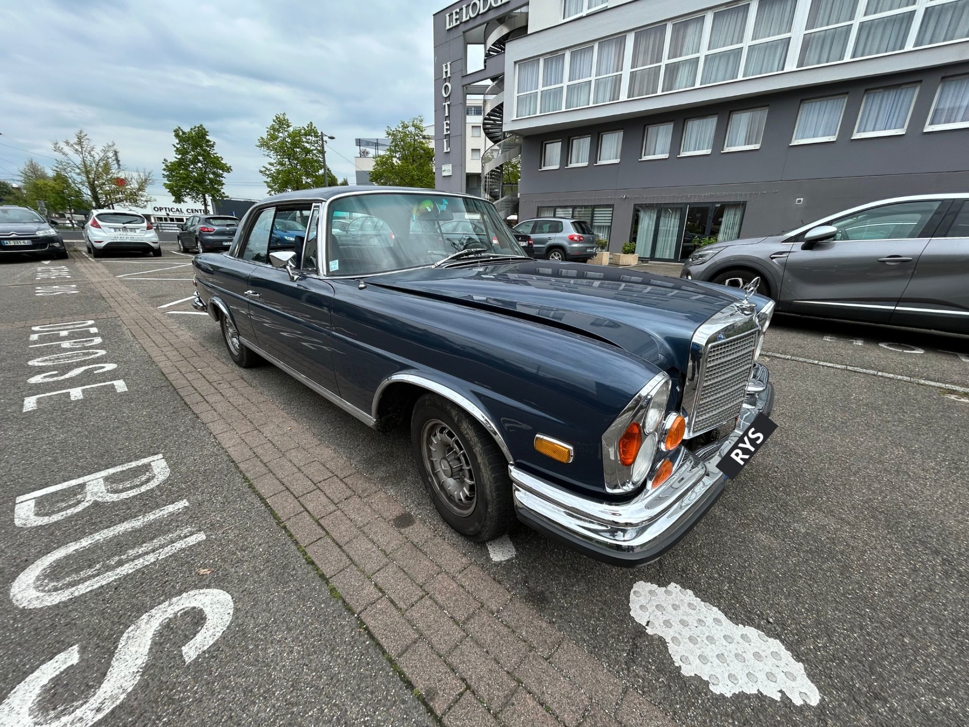Photo MERCEDES-BENZ 280 se 3.5 w111 1971