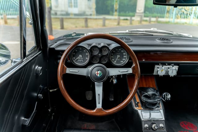Alfa Romeo Gtv 2000 Bertone