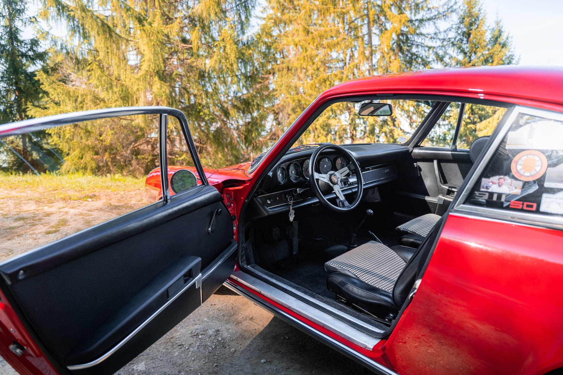 Porsche 911 2.2 E