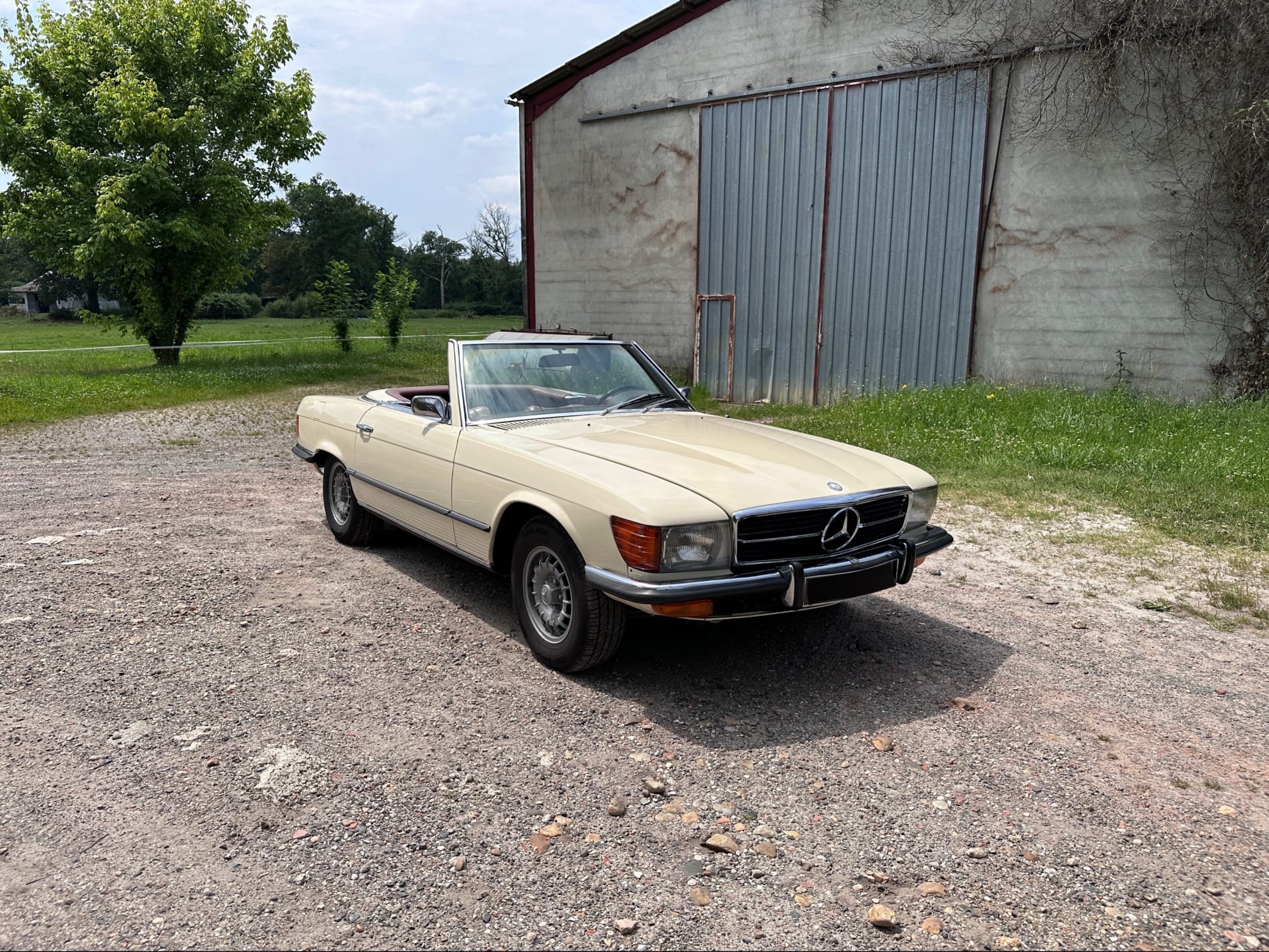 MERCEDES-BENZ 450 sl R107 1973
