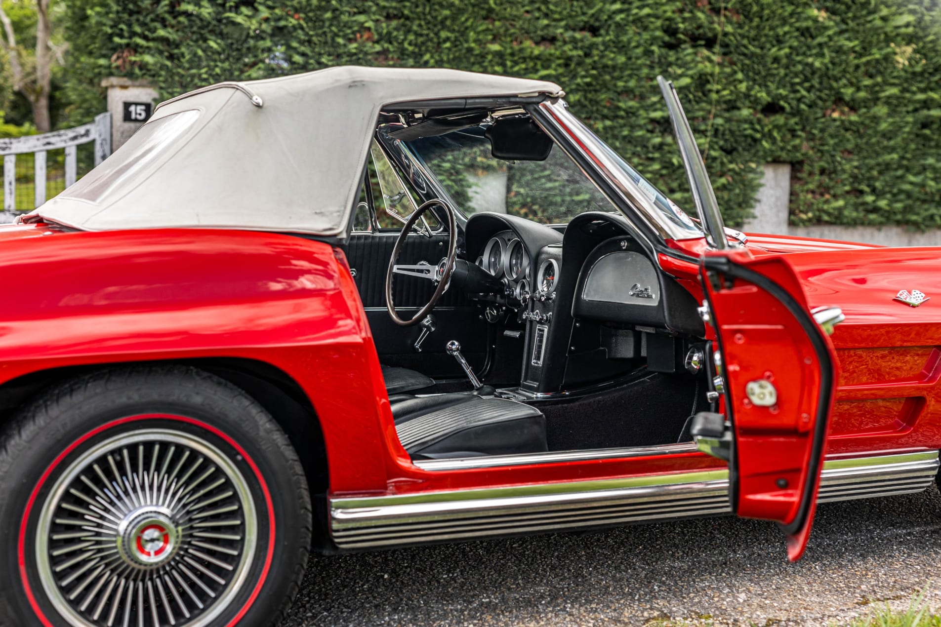 CHEVROLET Corvette C2 Stingray 1964