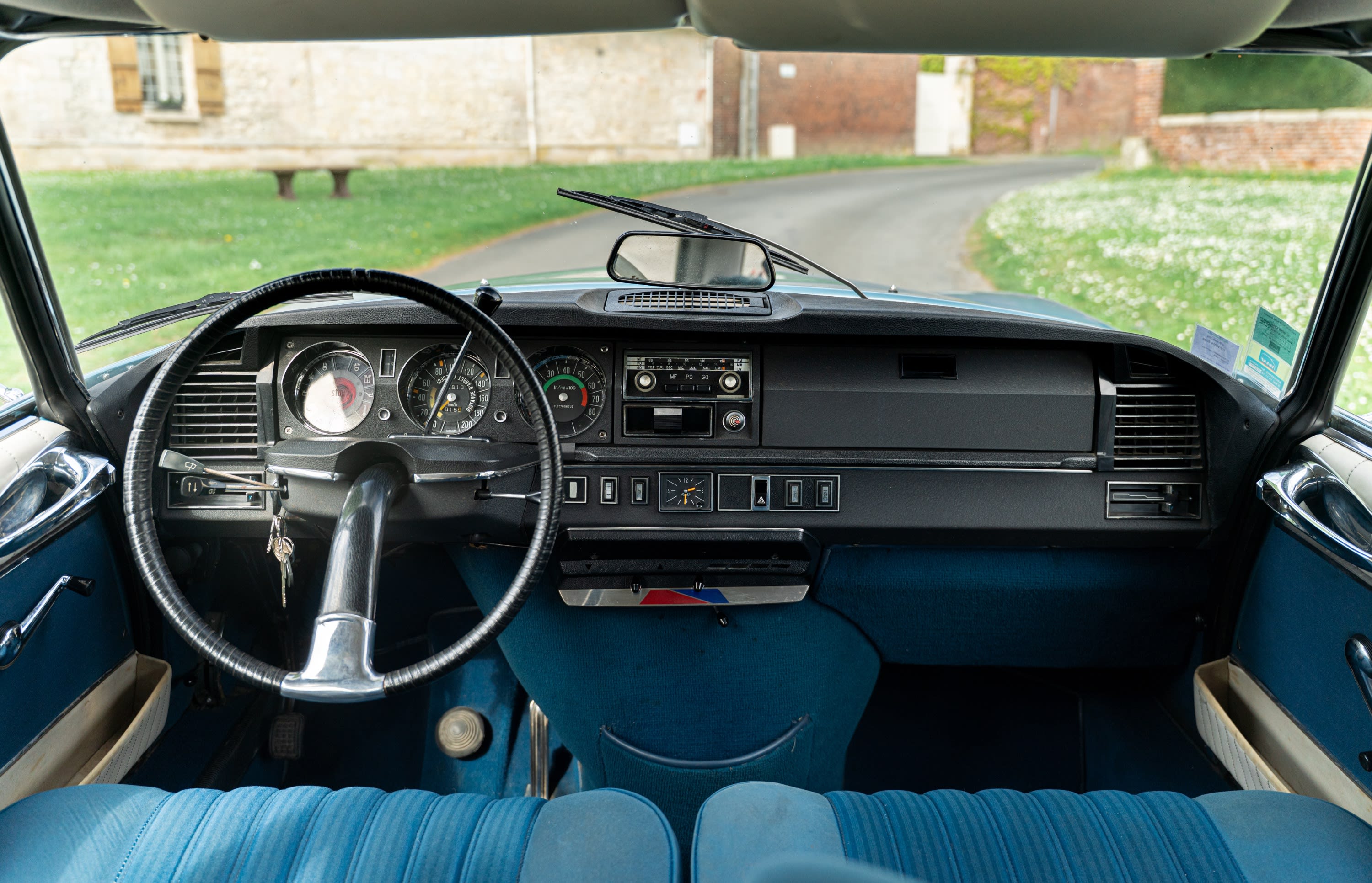 CITROEN Ds 21 Pallas 1970 occasion intérieur (1)
