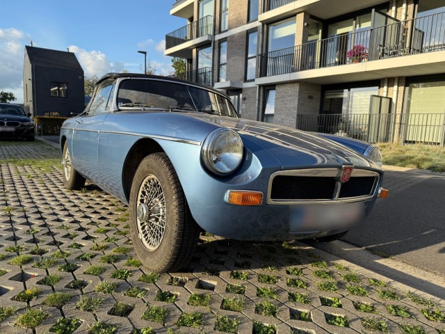 MG B 1975 occasion