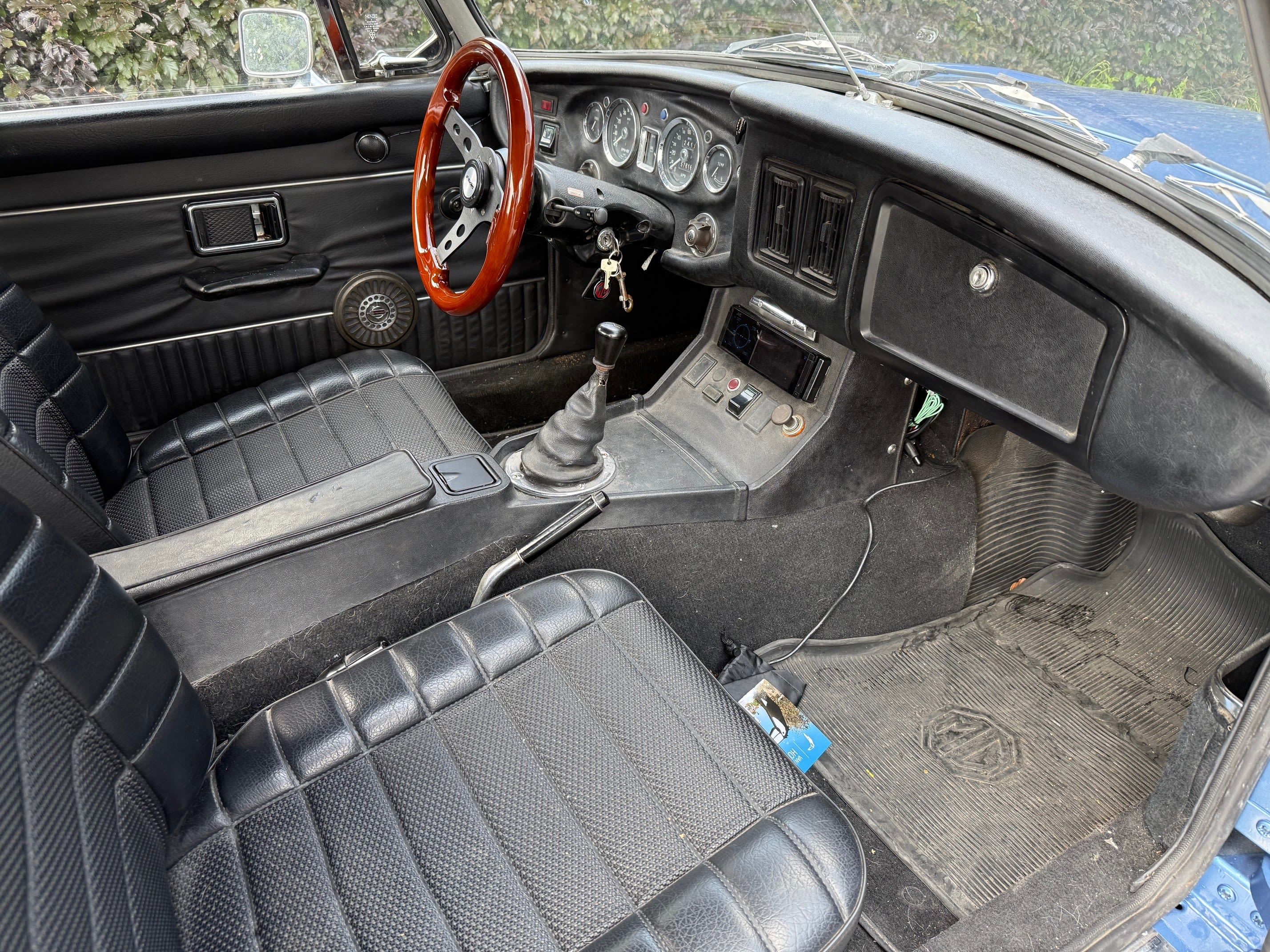 MG B 1975 occasion intérieur (1)