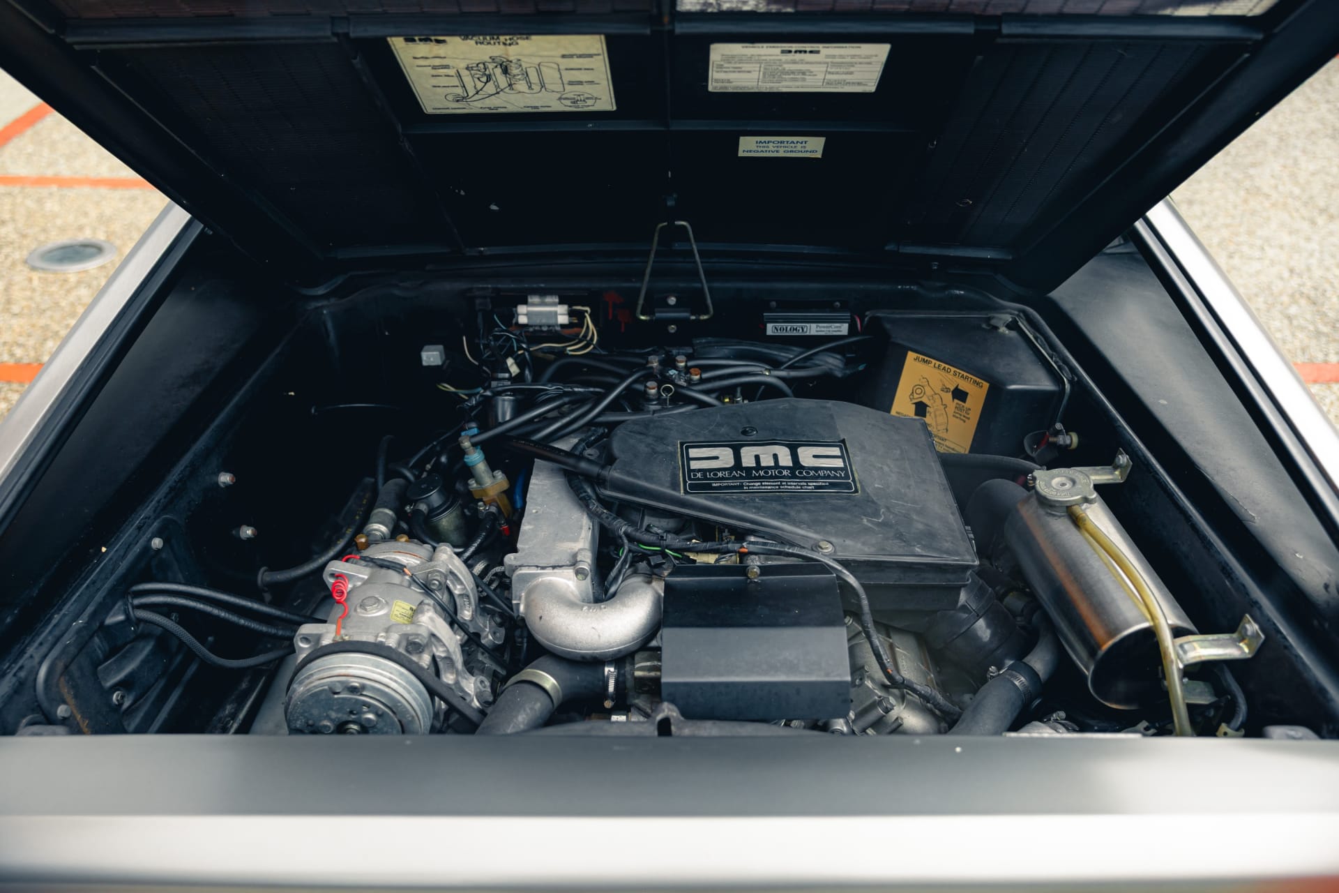 DELOREAN Dmc-12 1981 occasion mécanique (1)