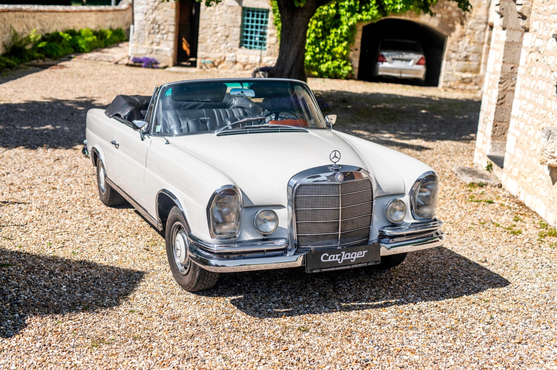 MERCEDES-BENZ 220 se cabriolet w111 1963