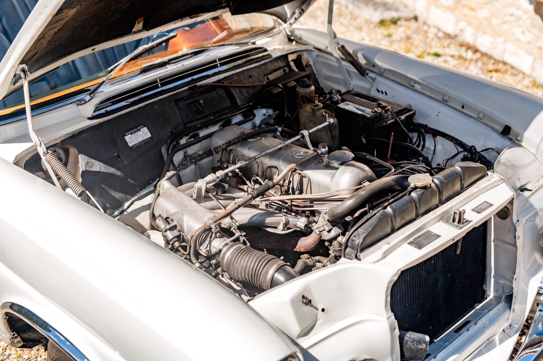 MERCEDES-BENZ 220 se cabriolet w111 1963
