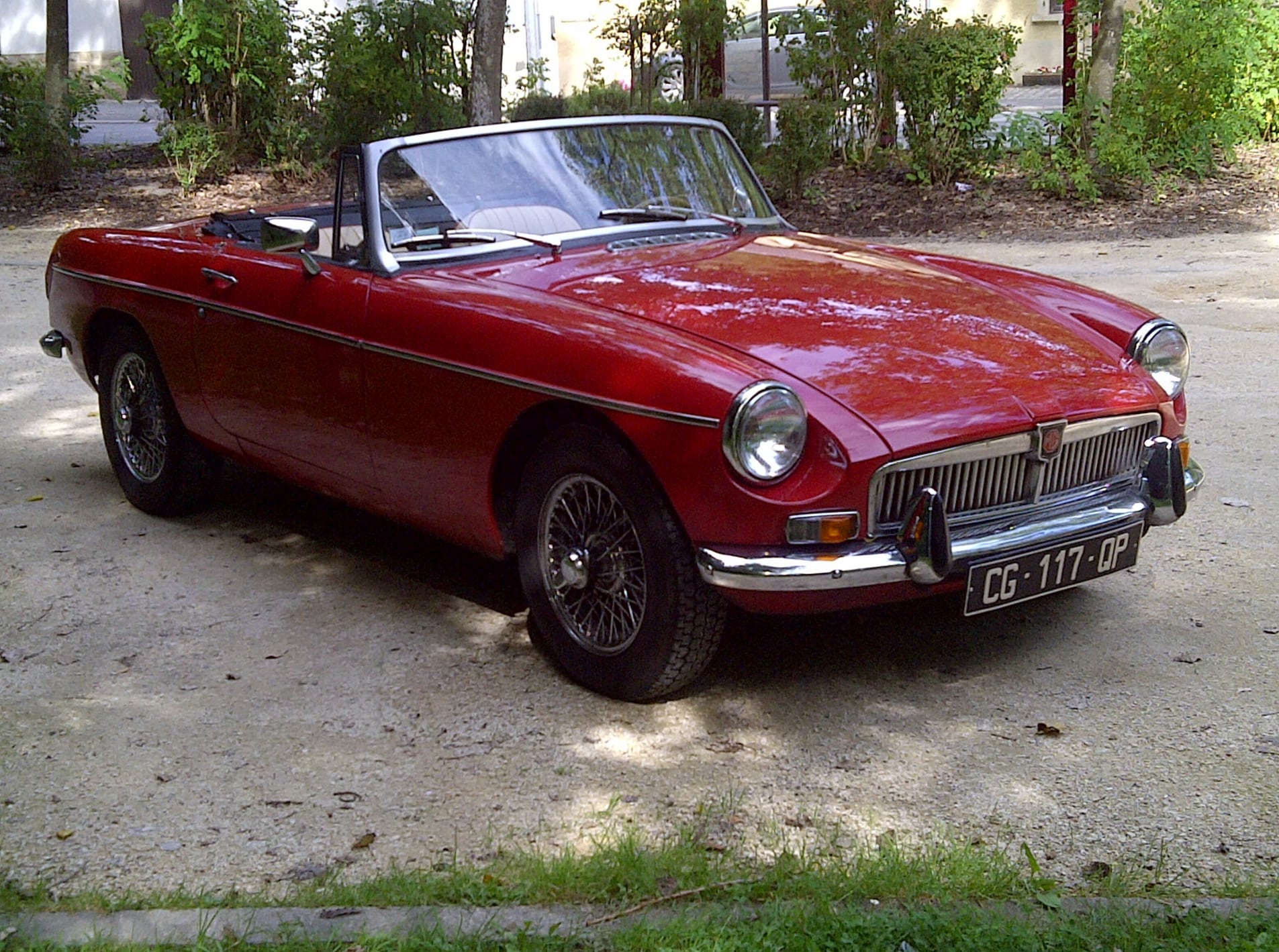 MG B 1973