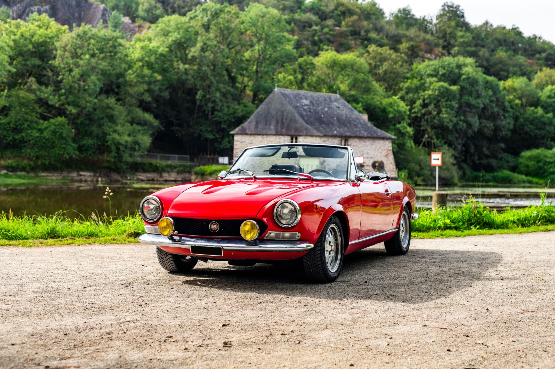 Photo FIAT 124 sport Spider 1600 1970