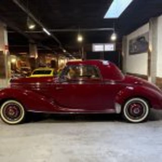 MERCEDES BENZ 220 W115 1954 occasion