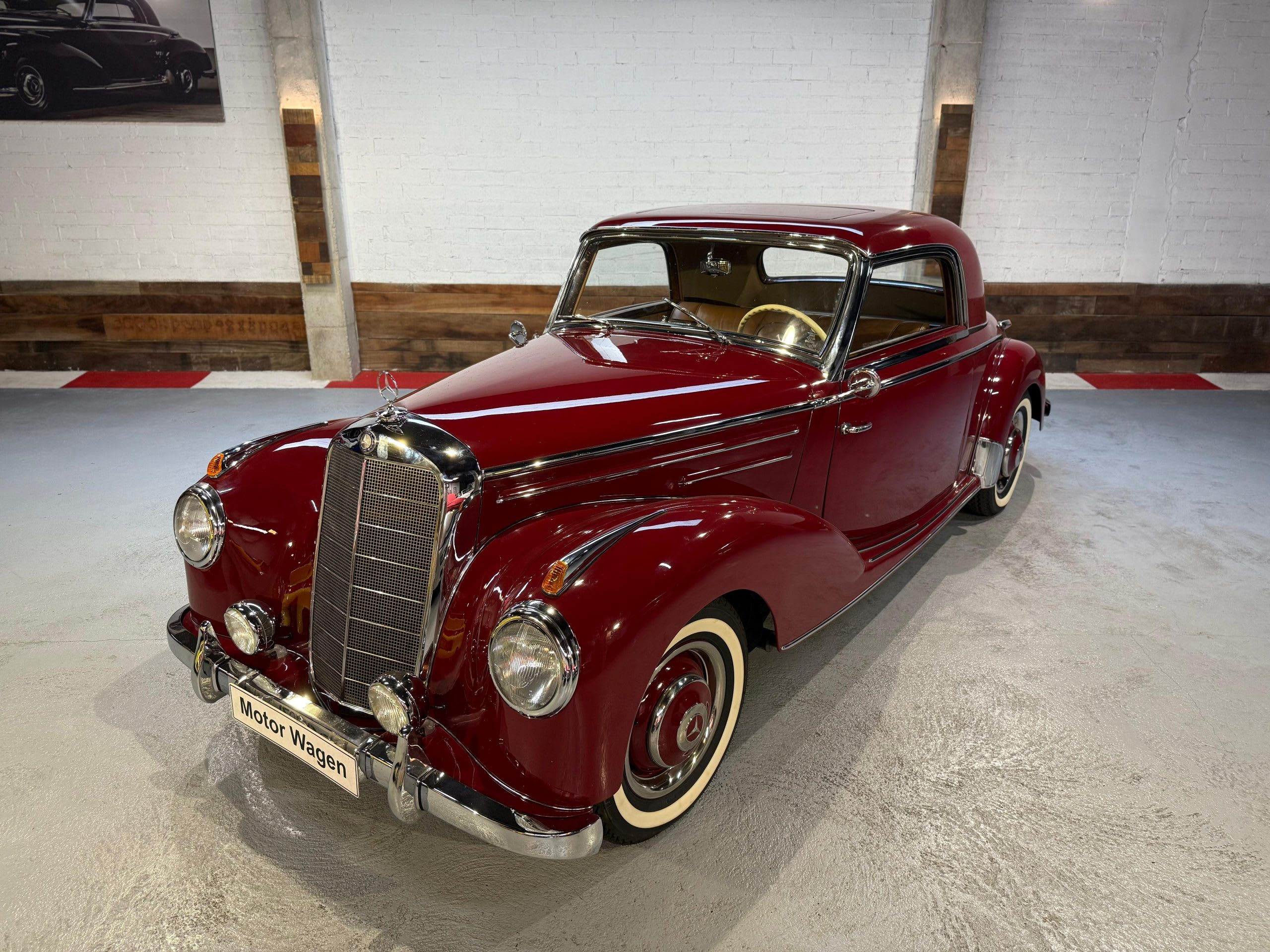 Mercedes-benz 220 W115