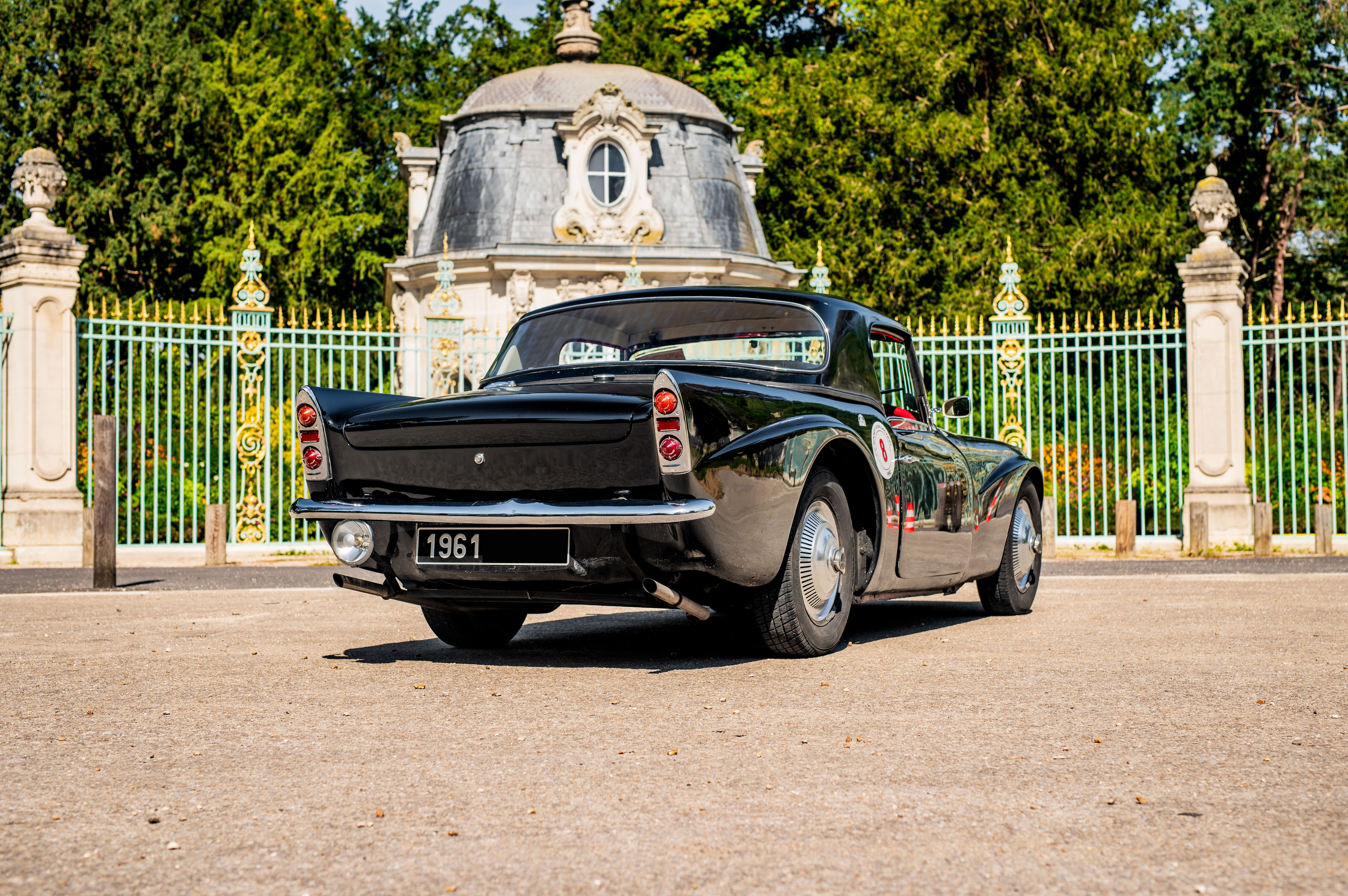 Jaguar Daimler Sp 250 “dart”