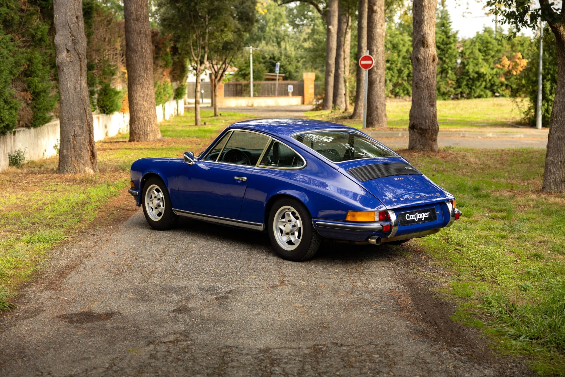Porsche 911 2.4 T