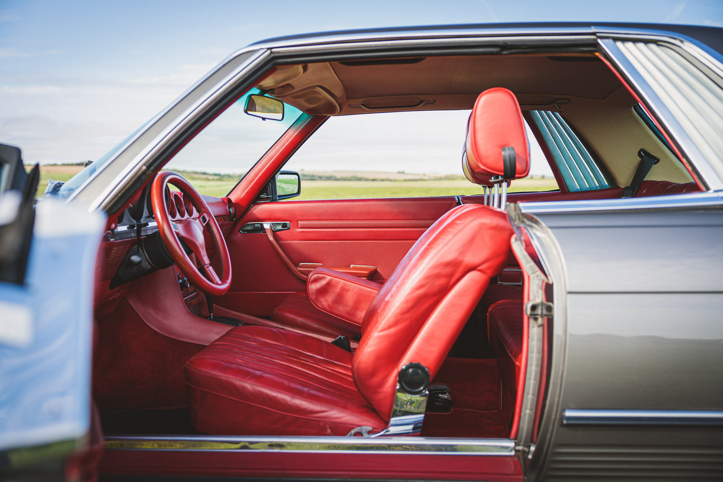 MERCEDES BENZ 450 Slc 1978 occasion intérieur (1)