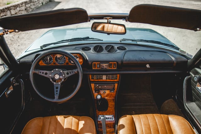 Peugeot 504 V6