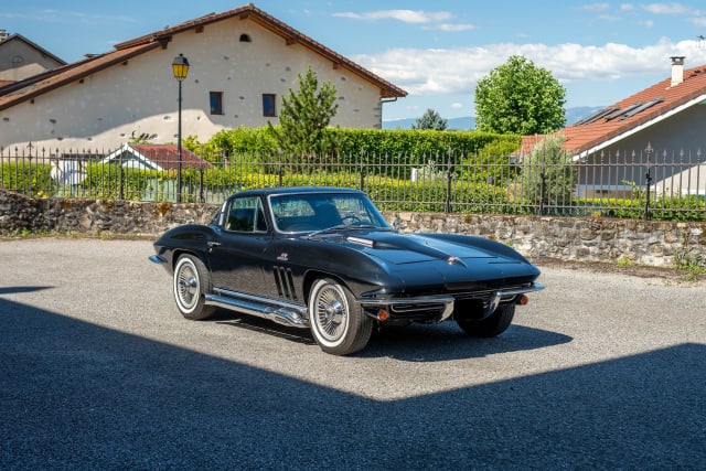 CHEVROLET Corvette C2 Sting Ray 396 1965 occasion