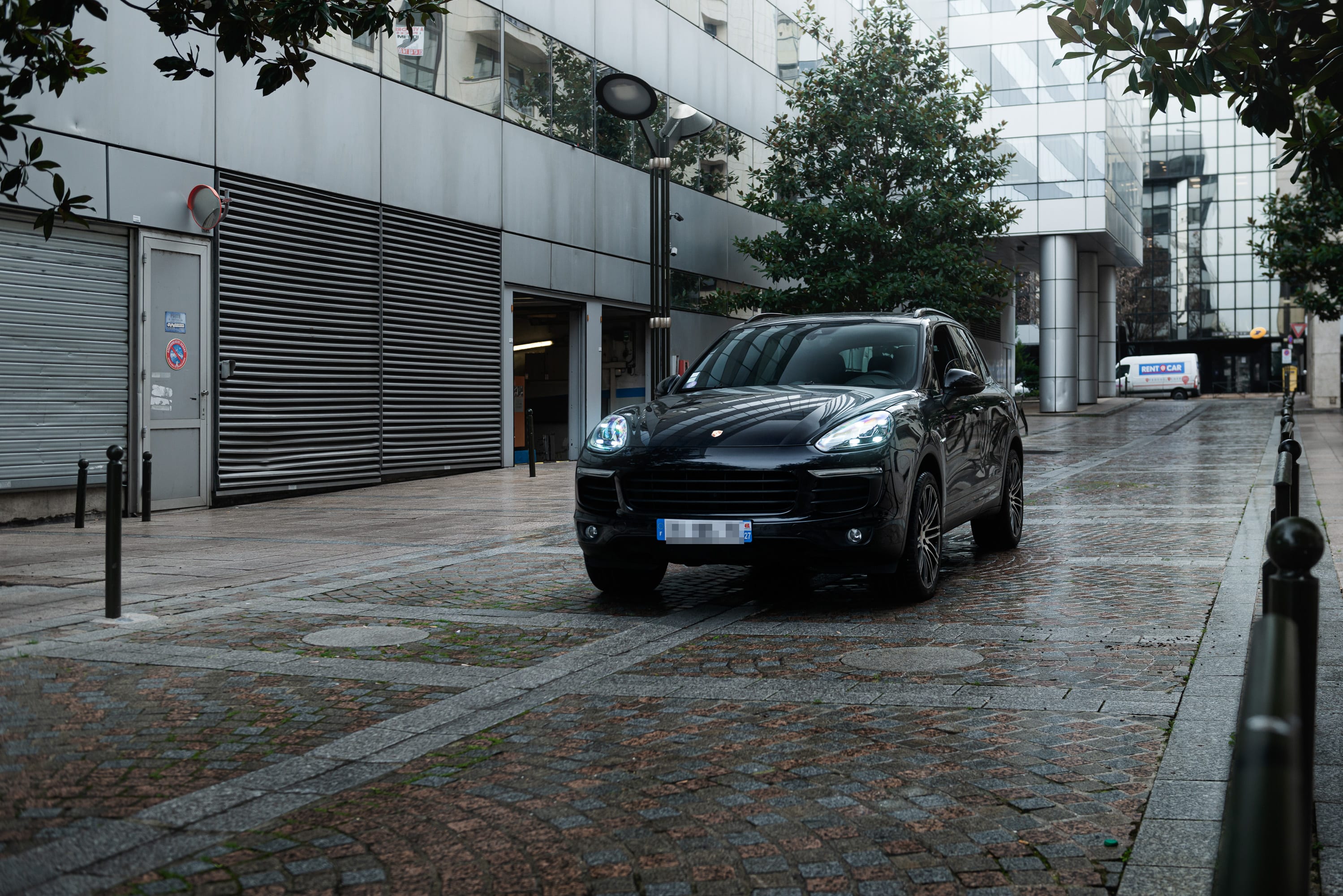 PORSCHE Cayenne  S Hybrid 2015 used exterior (2)