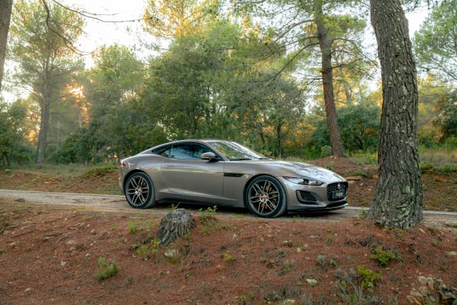 JAGUAR F-type P300 2020 used