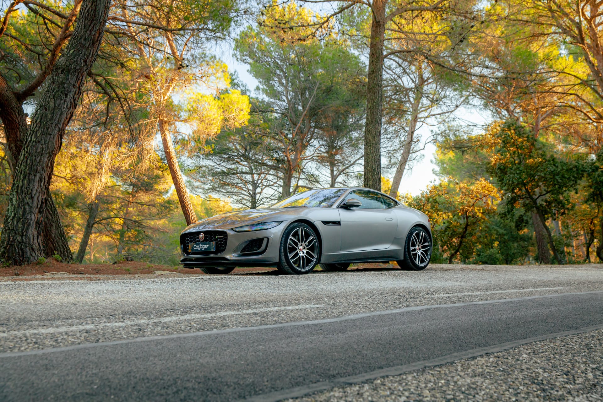 Jaguar F-type P300