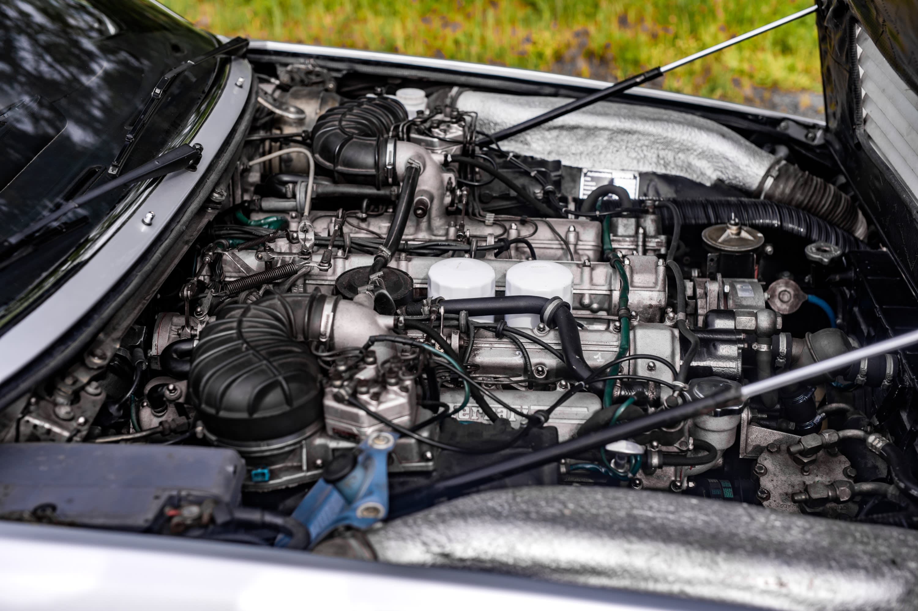 FERRARI 400 I 1980 used mechanical (1)