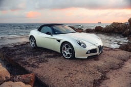 ALFA ROMEO 8c Spider 2011