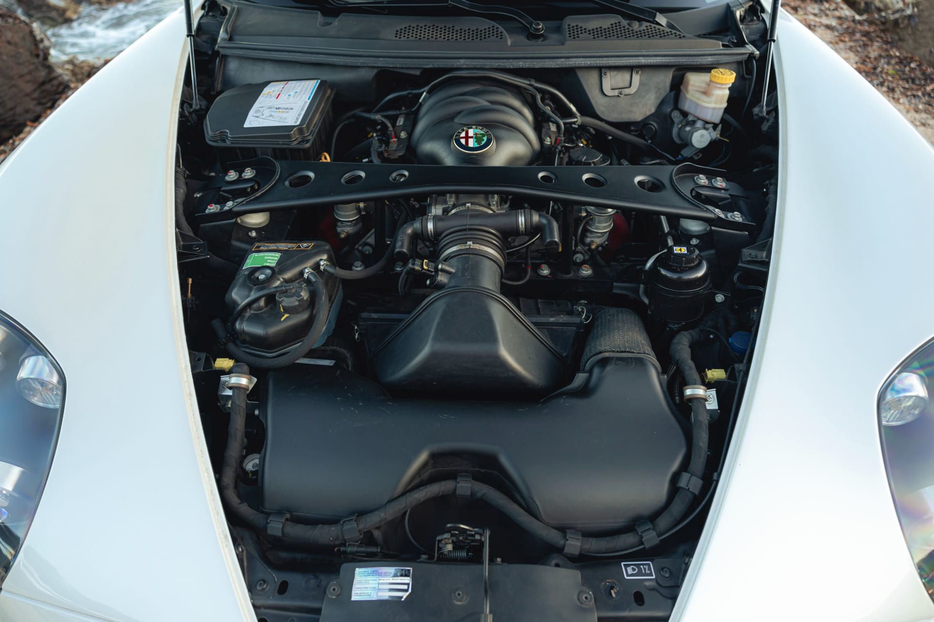 ALFA ROMEO 8c Competizione Spider 2011 used mechanical (1)