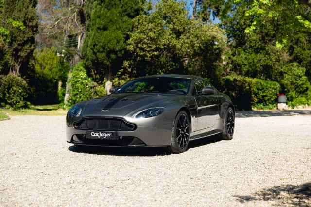 ASTON MARTIN Vantage Amr 2018 used