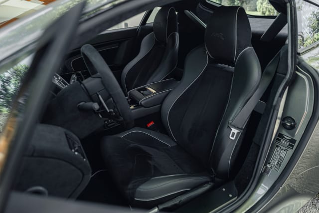 ASTON MARTIN Vantage Amr 2018 used car