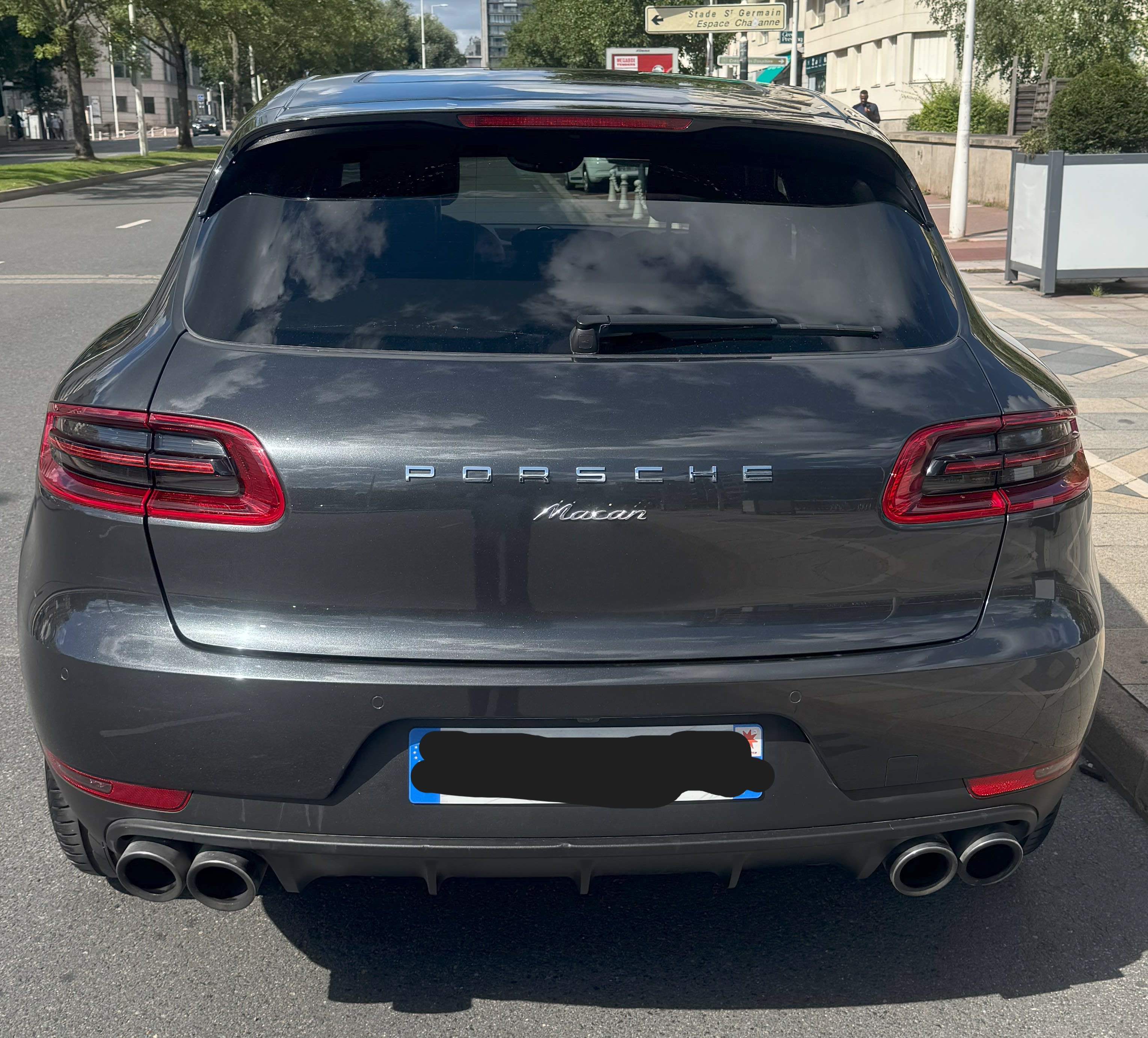Porsche Macan