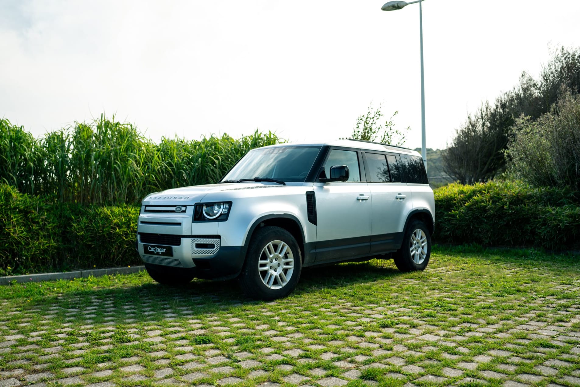 LAND ROVER Defender D300 Utilitaire 2022