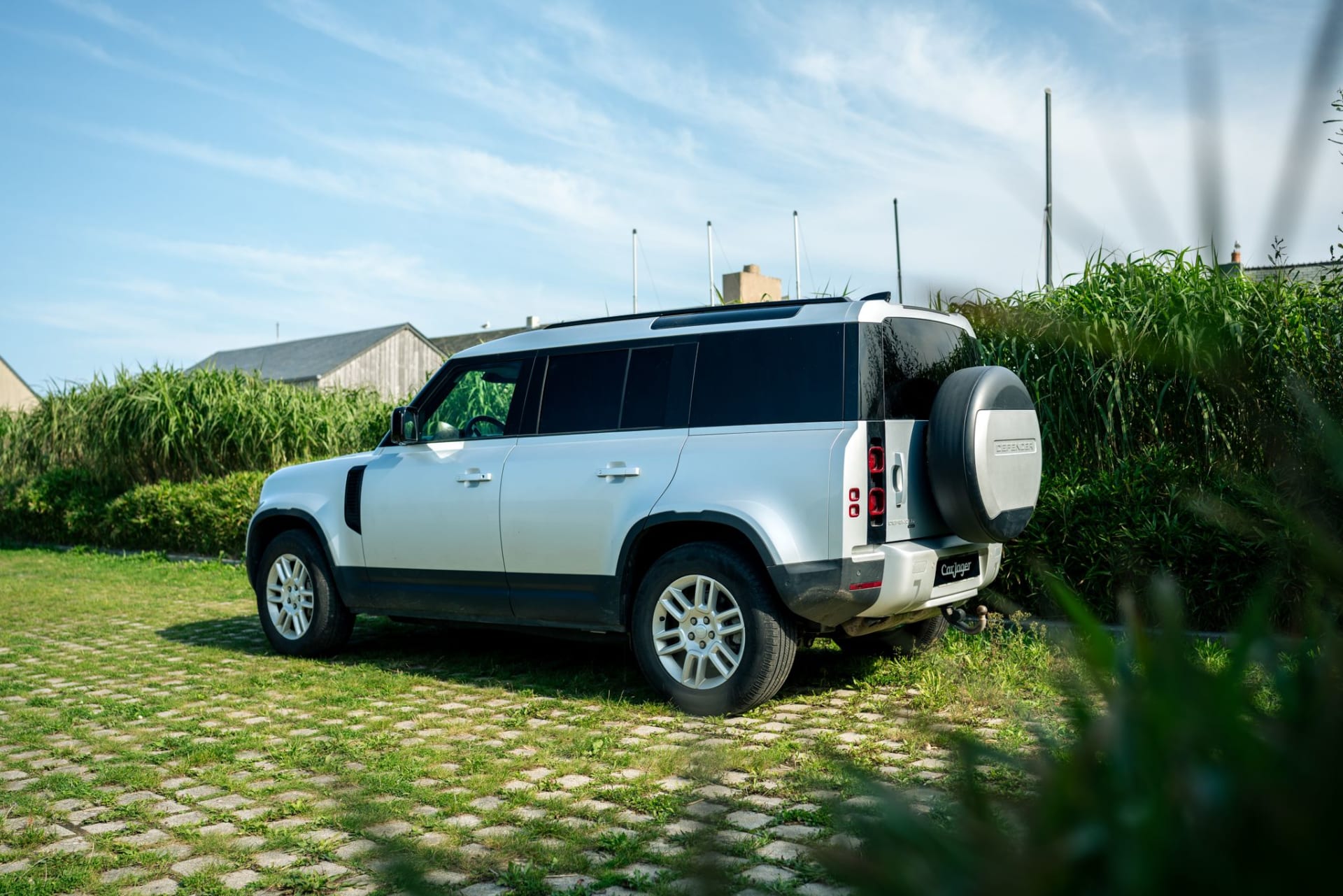 Land Rover Defender D300
