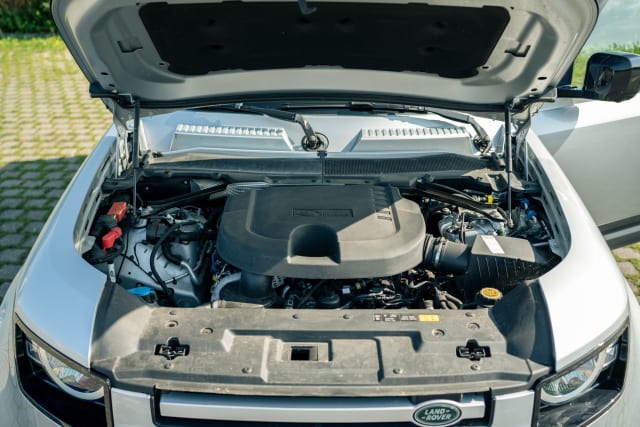 LAND ROVER Defender D300 2022 used car