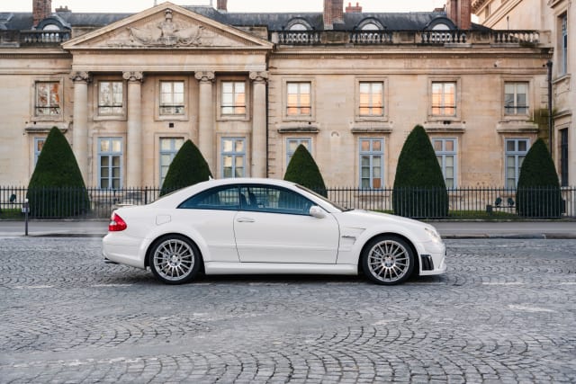 Mercedes-benz Clk 63 Amg Black Series 3