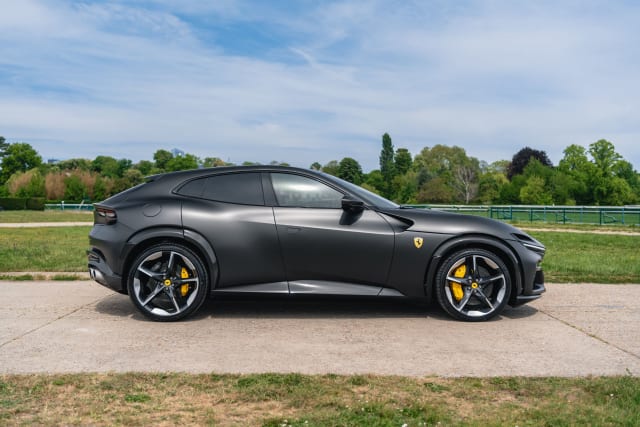FERRARI Purosangue 2024 occasion