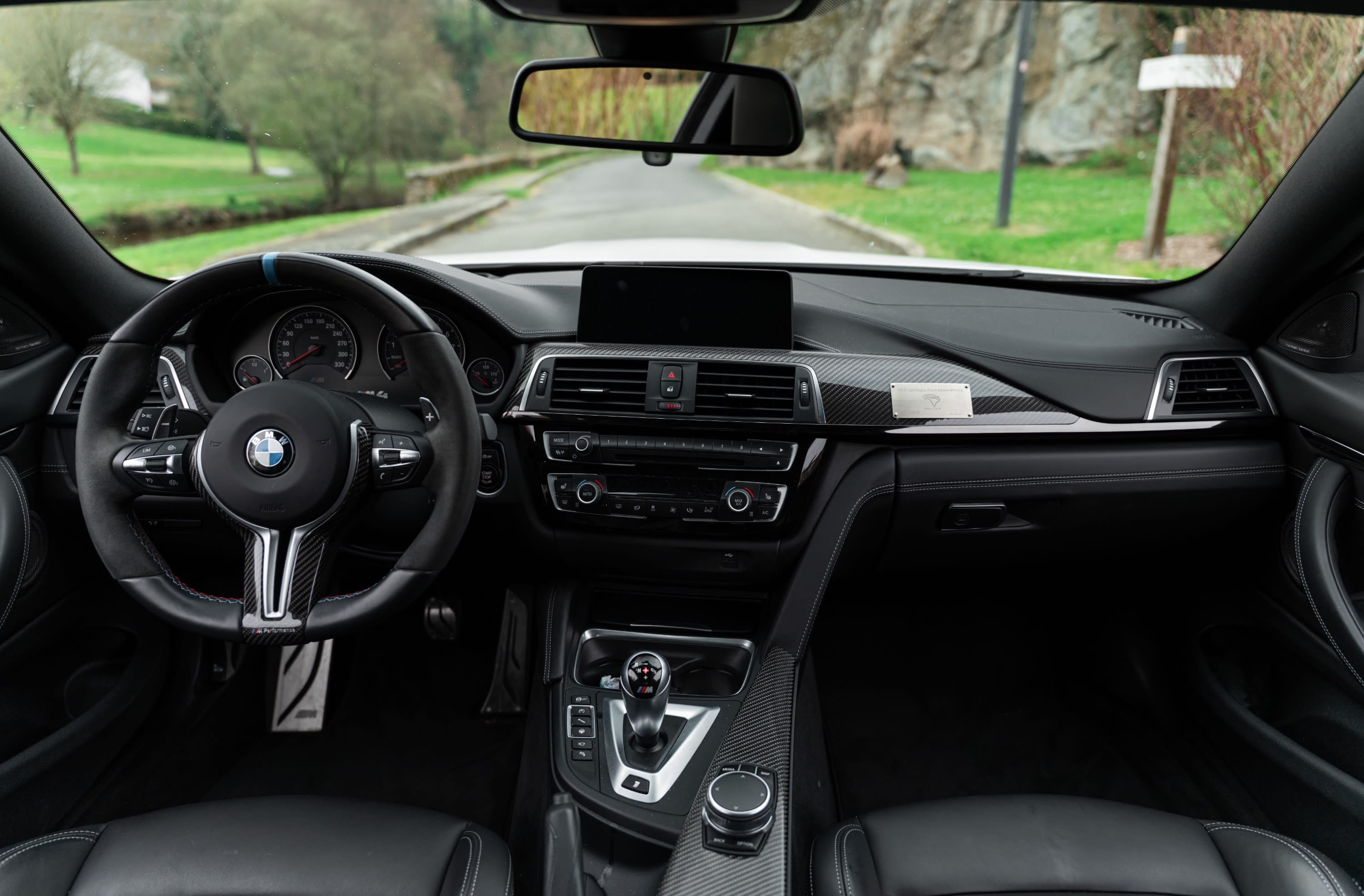 BMW M4 “magny-cours” Edition  2018 occasion intérieur (1)