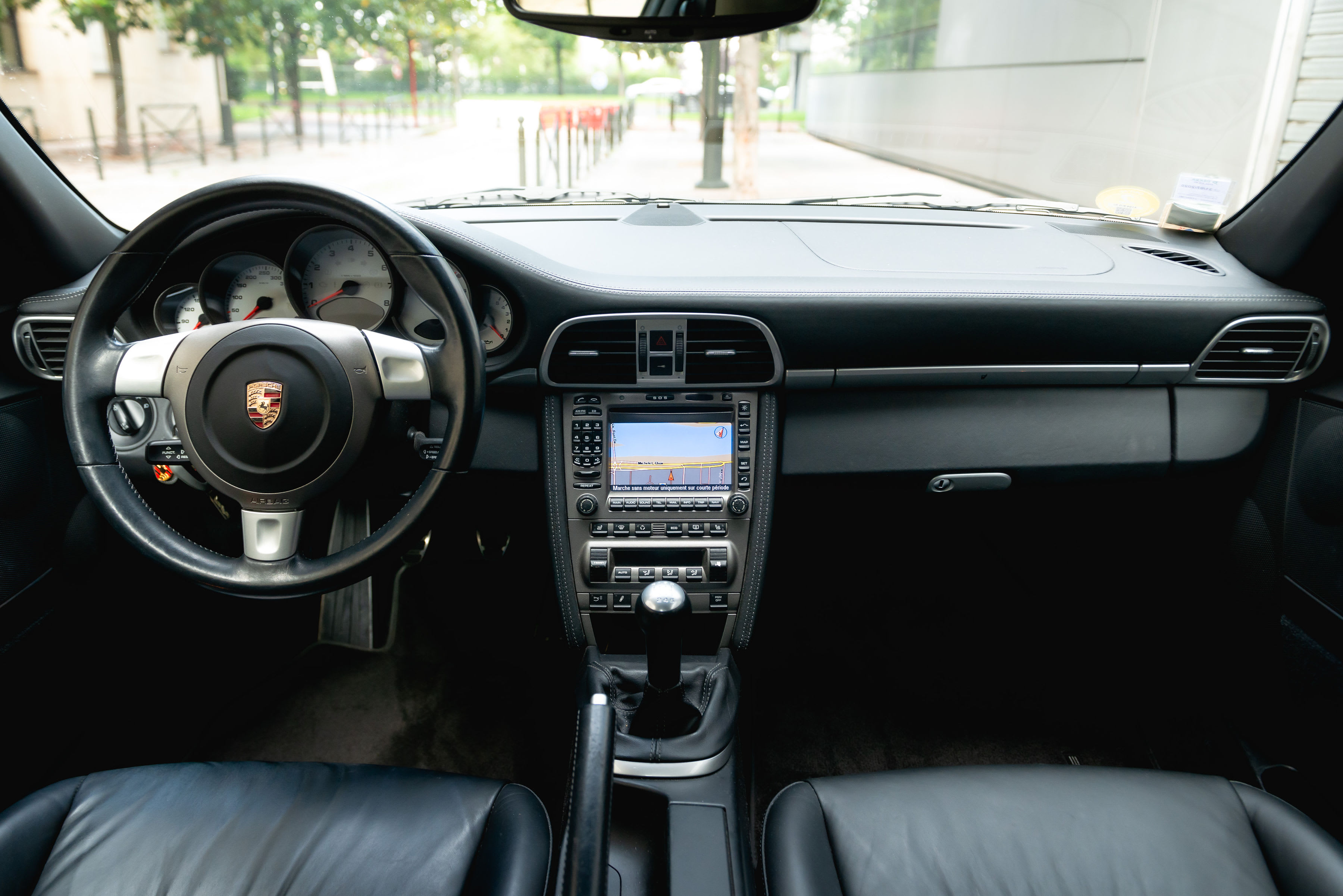 PORSCHE 911 997.1 Carrera S 2006 occasion intérieur (1)