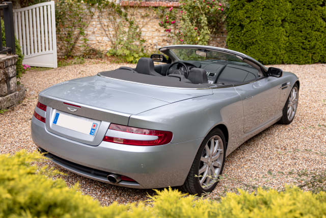 Aston Martin Db9 Volante