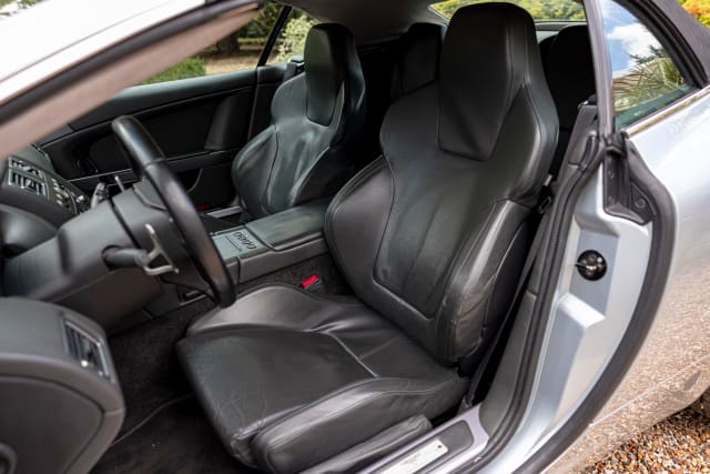 ASTON MARTIN Db9   2005 used car