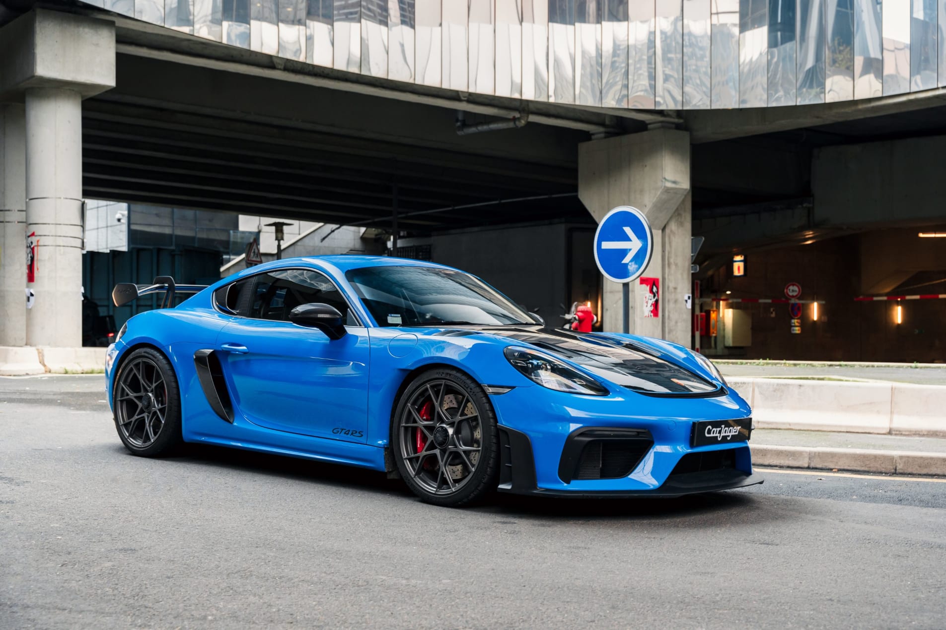 PORSCHE 718 cayman 982 GT4 RS 2022