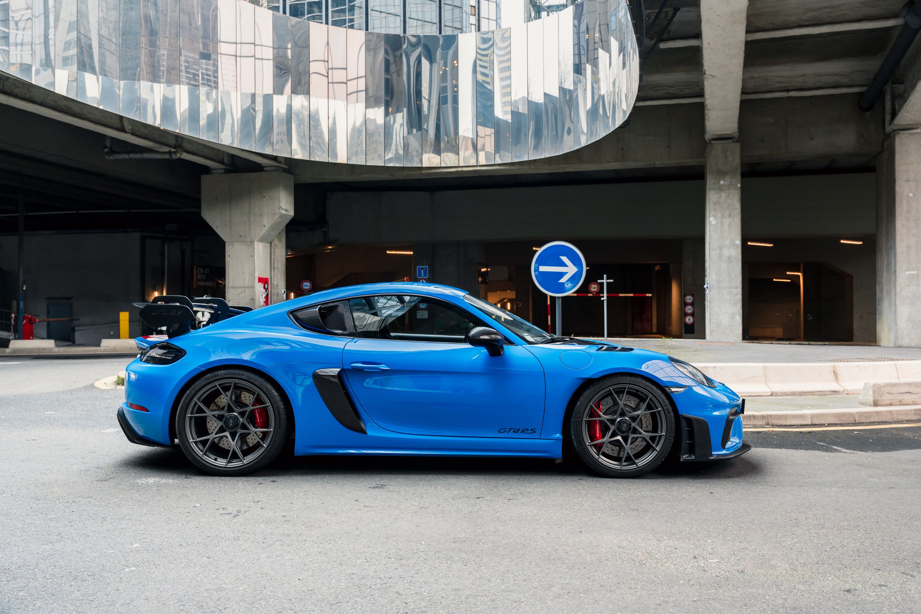 PORSCHE Cayman 982 Gt4 Rs  2022 occasion vidéo (1)