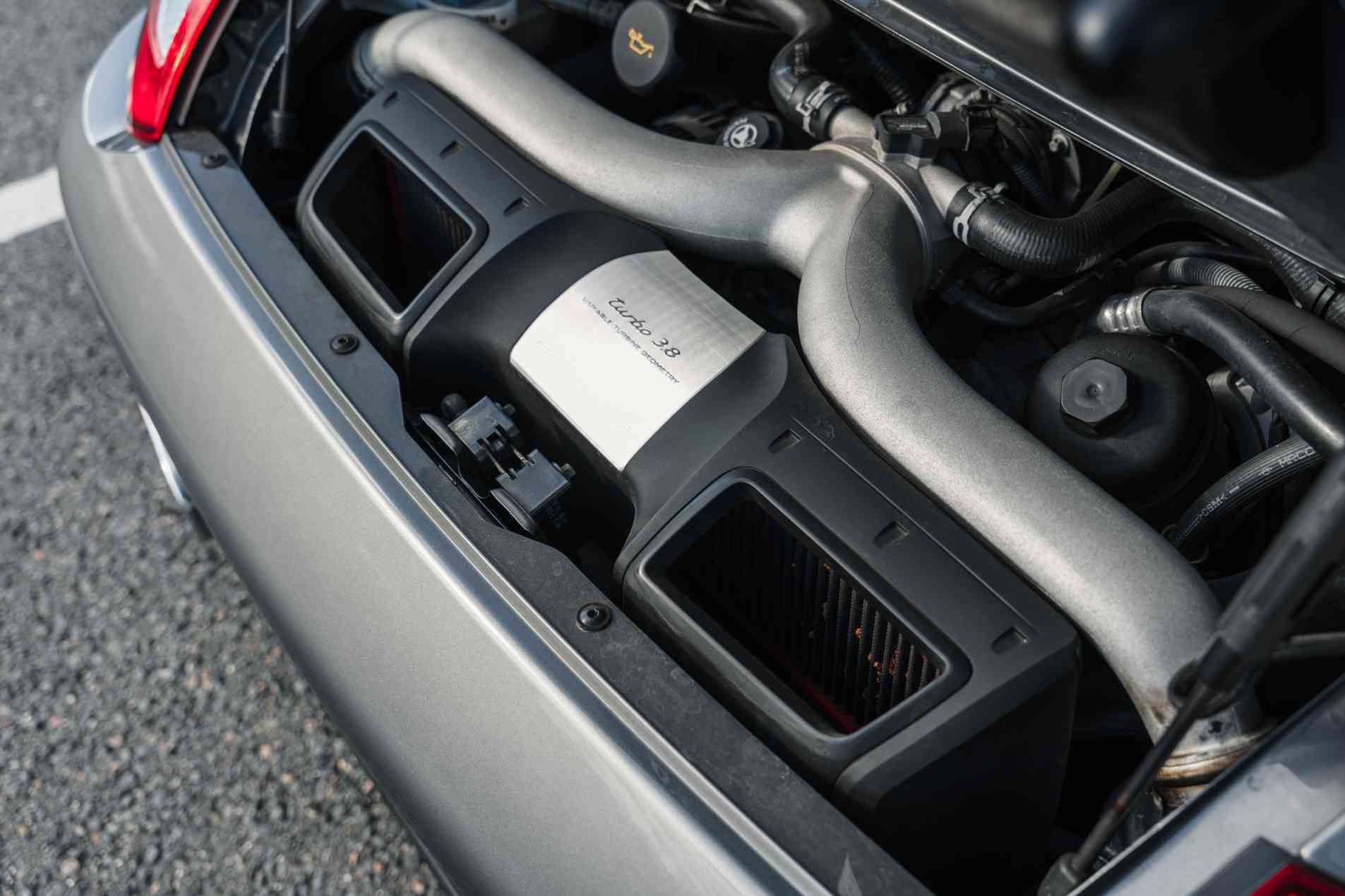 PORSCHE 911 997.2 Turbo PDK 2011