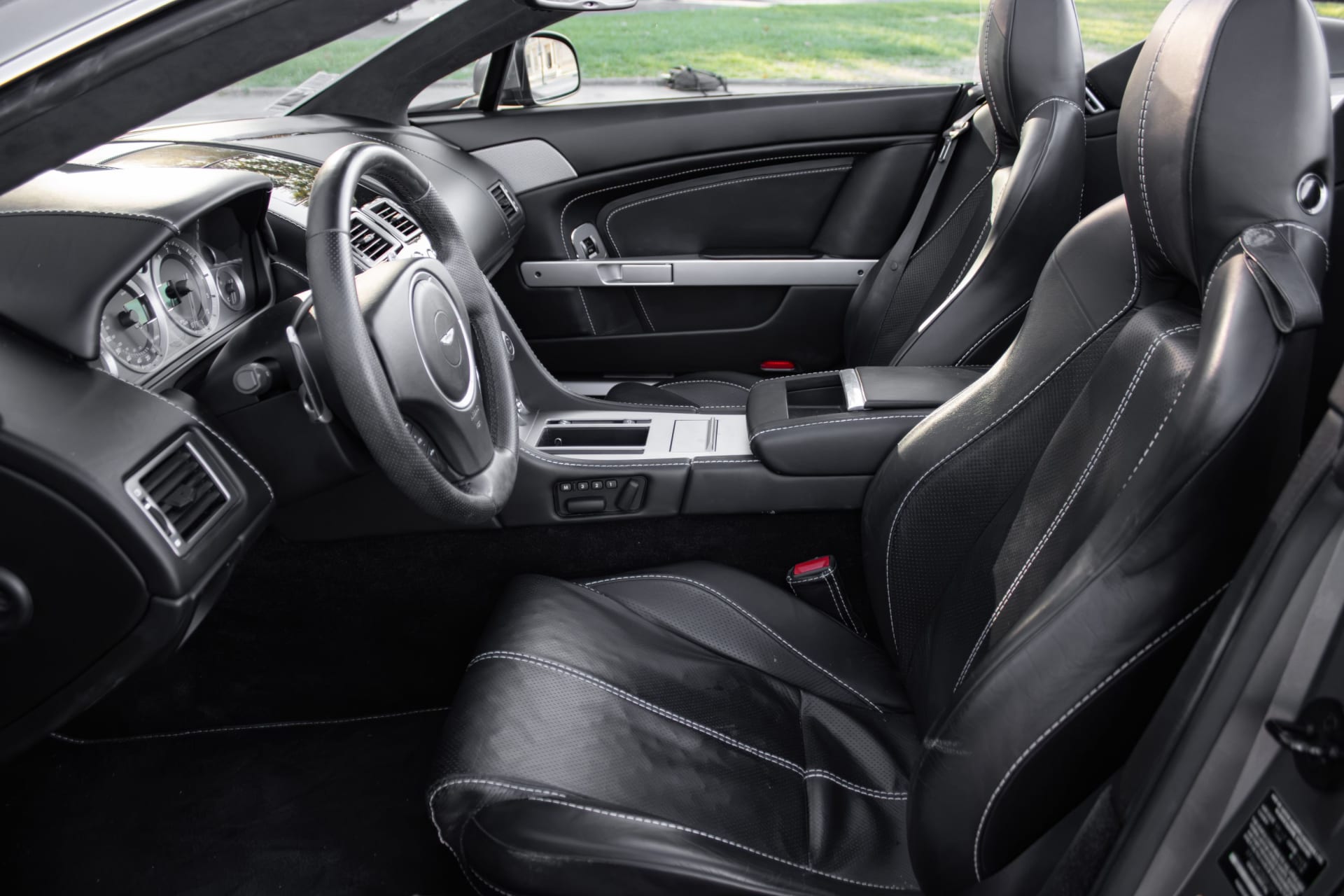 Aston Martin Vantage V8 4.7 Roadster Sportshift