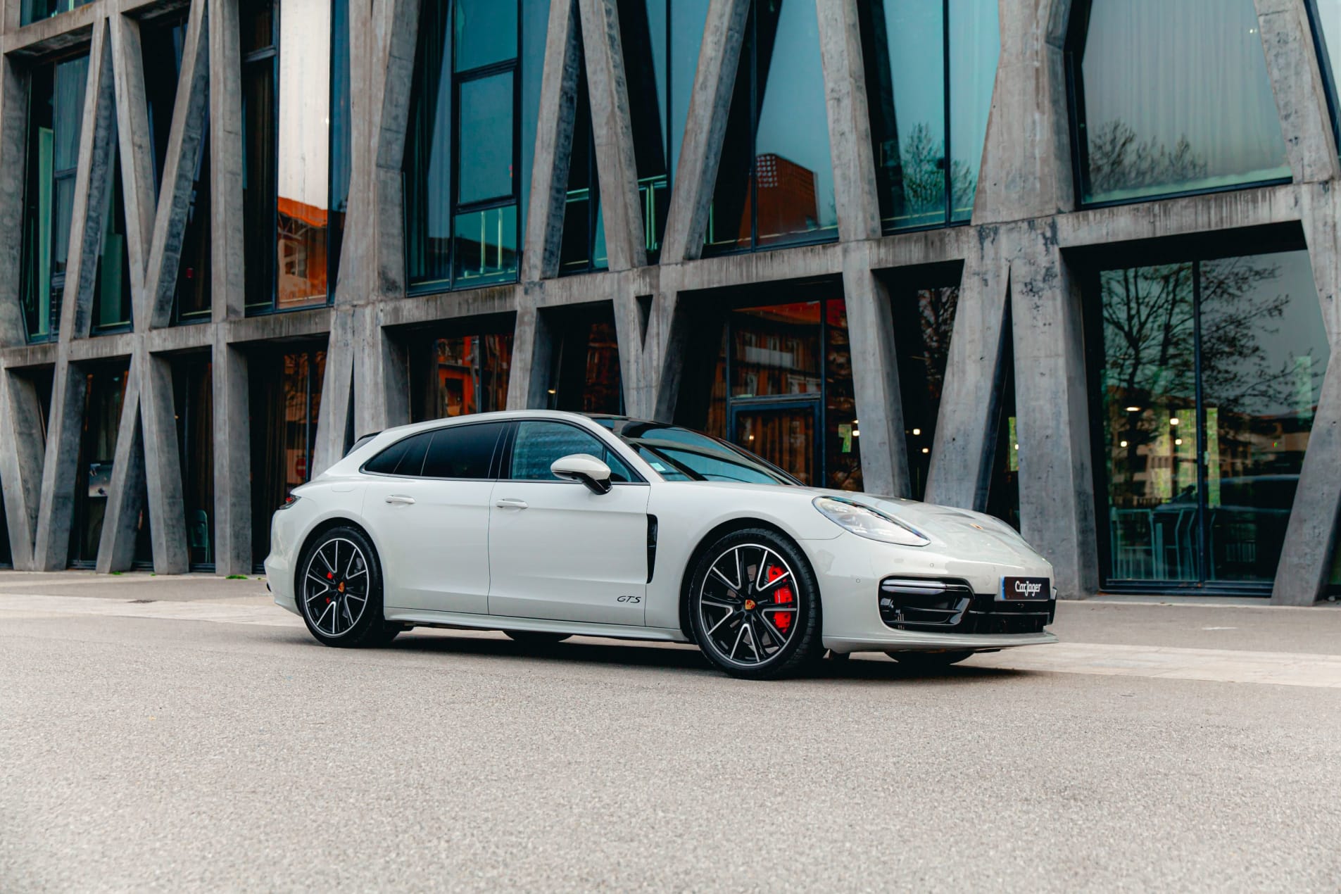 porsche panamera GTS