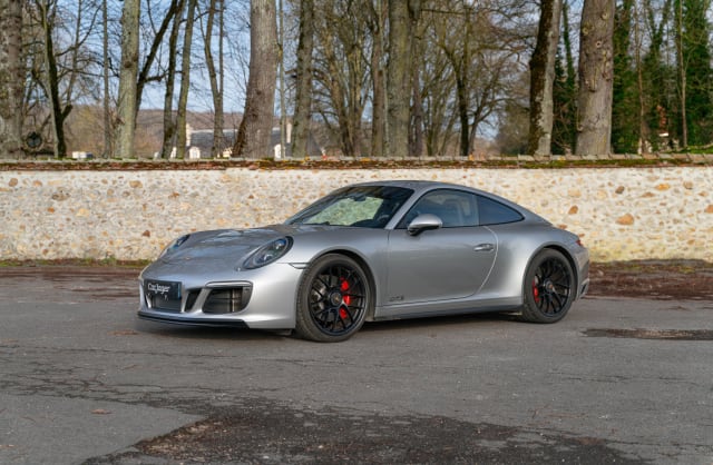 Porsche 911 991.2 Carrera 4 Gts
