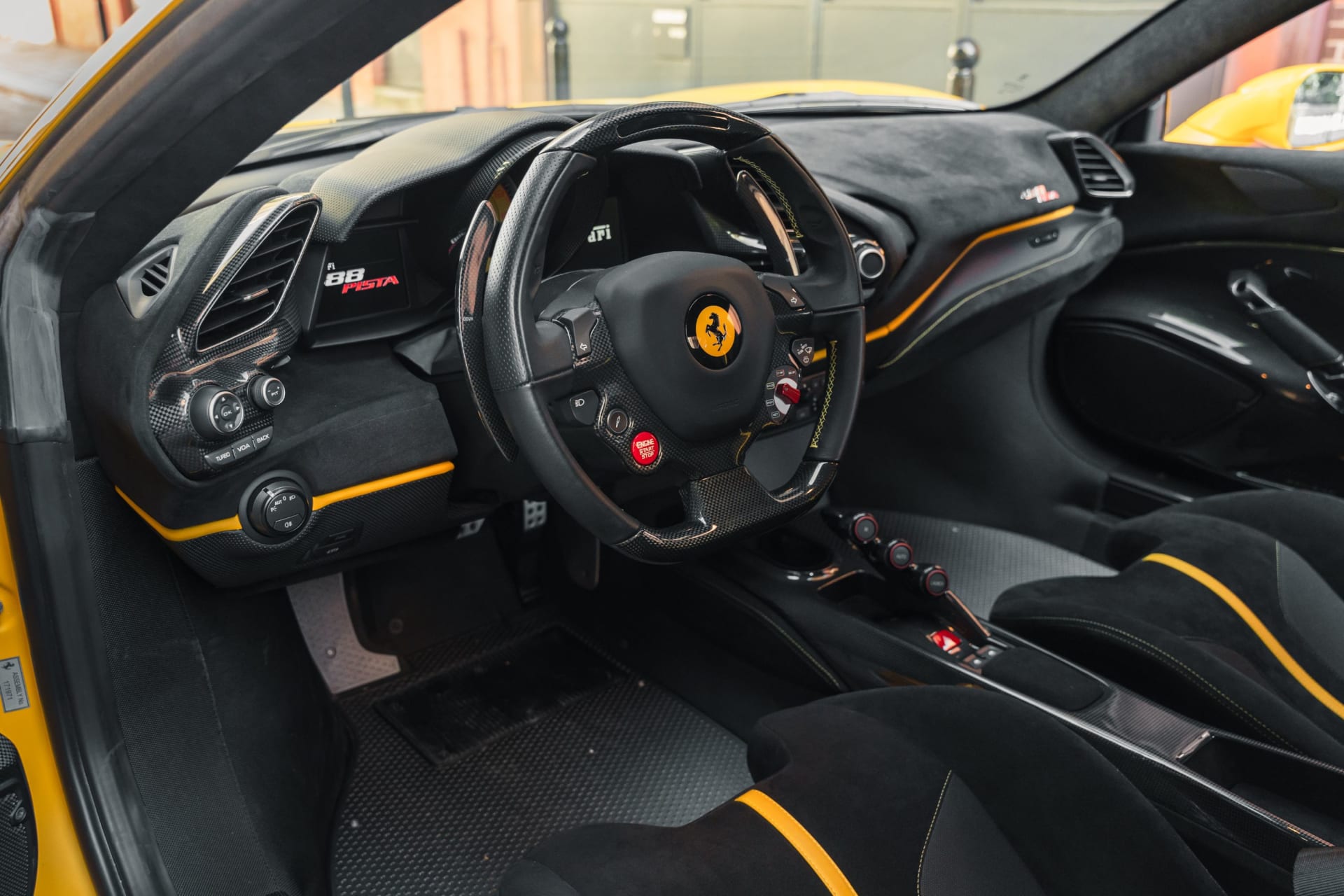 Ferrari 488 Pista