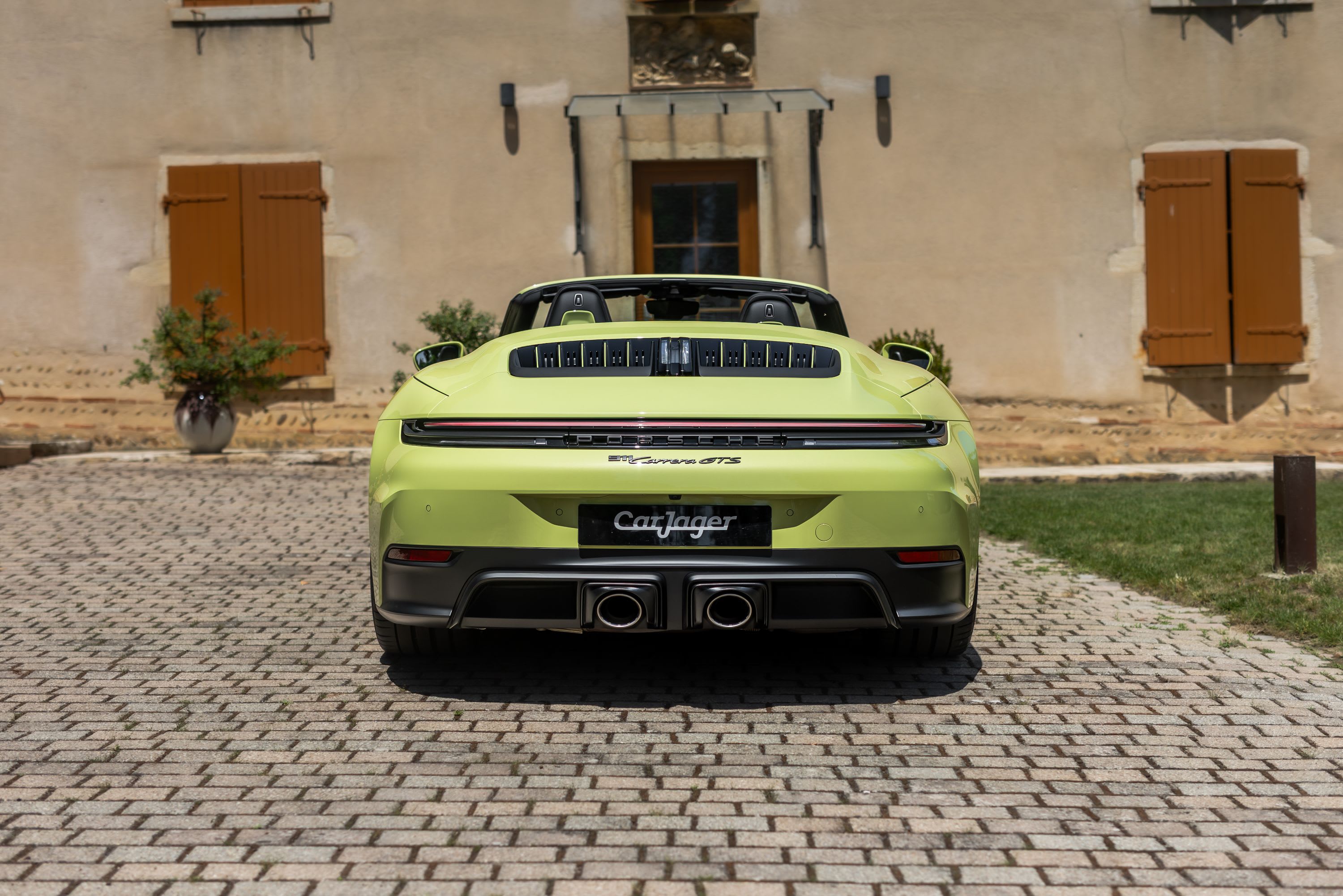 Porsche 911 992.2 Carrera Gts