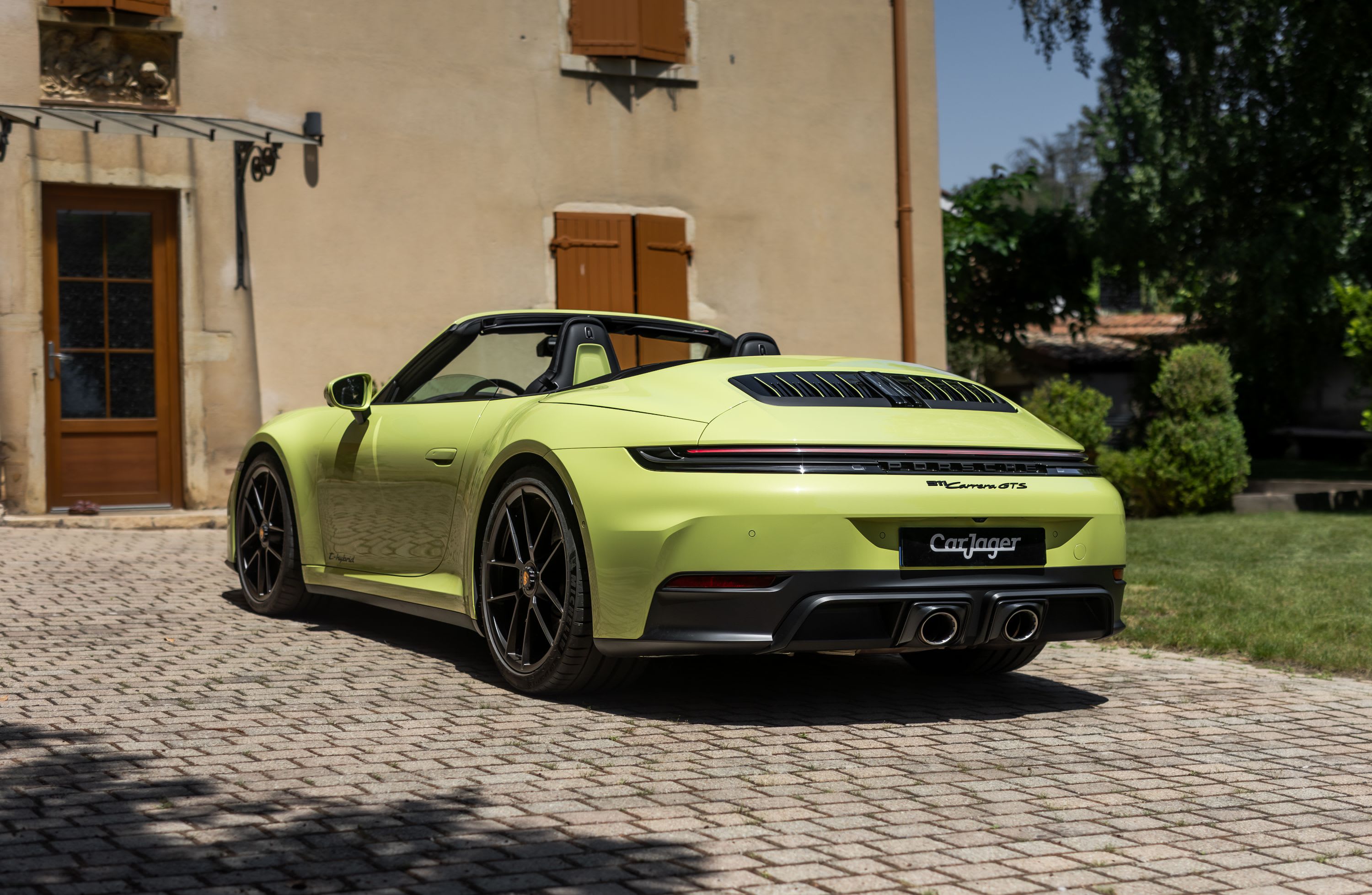 Porsche 911 992.2 Carrera Gts
